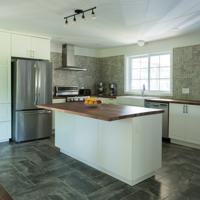 Grey and white kitchen backsplash