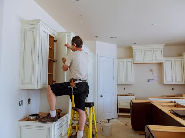 Kitchen Cabinet Installation